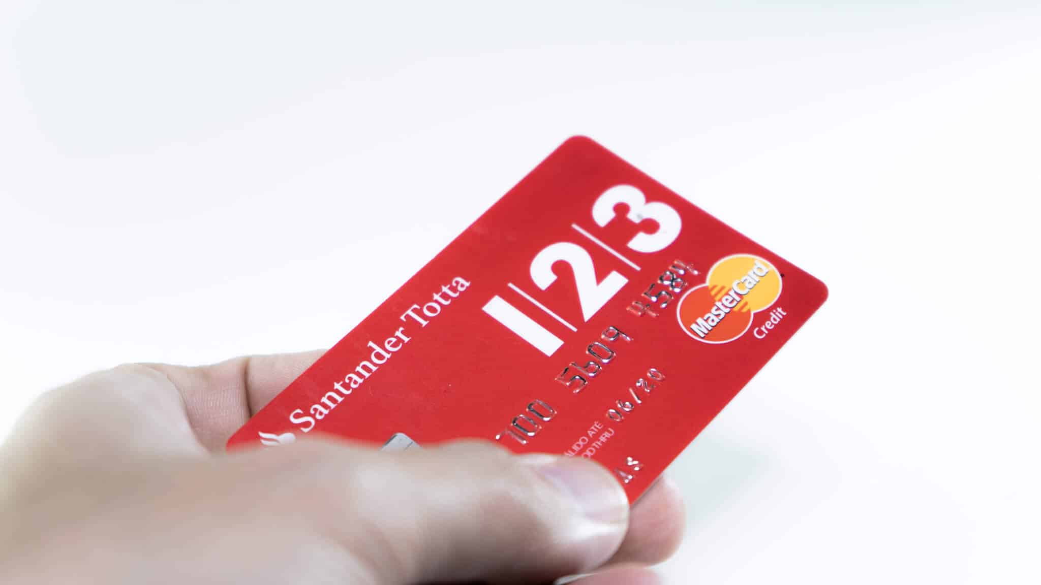 cartão de crédito vermelho 123 do santander