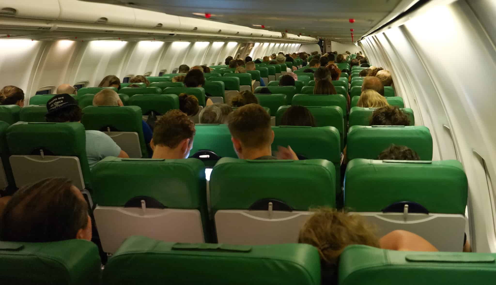 passageiros-em-avião