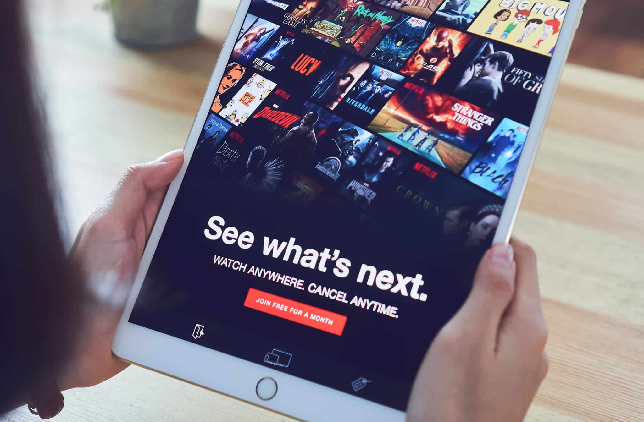 Tablet com serviço streaming