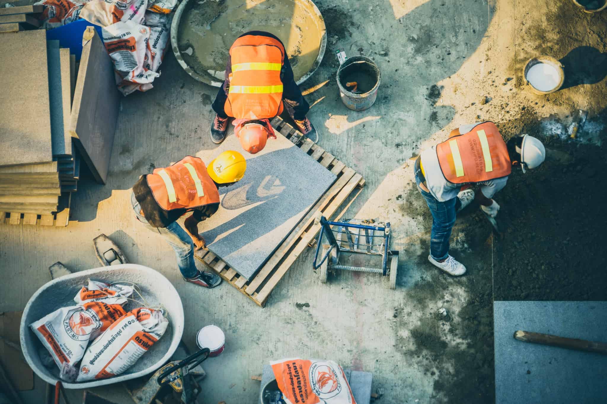 obra civil de construçao com construtores