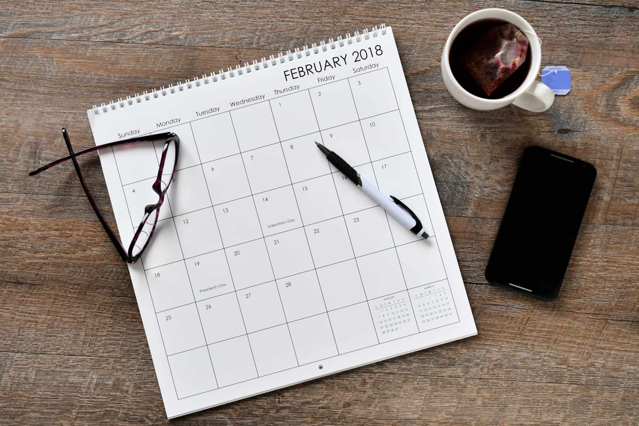 calendario com fevereiro 2018