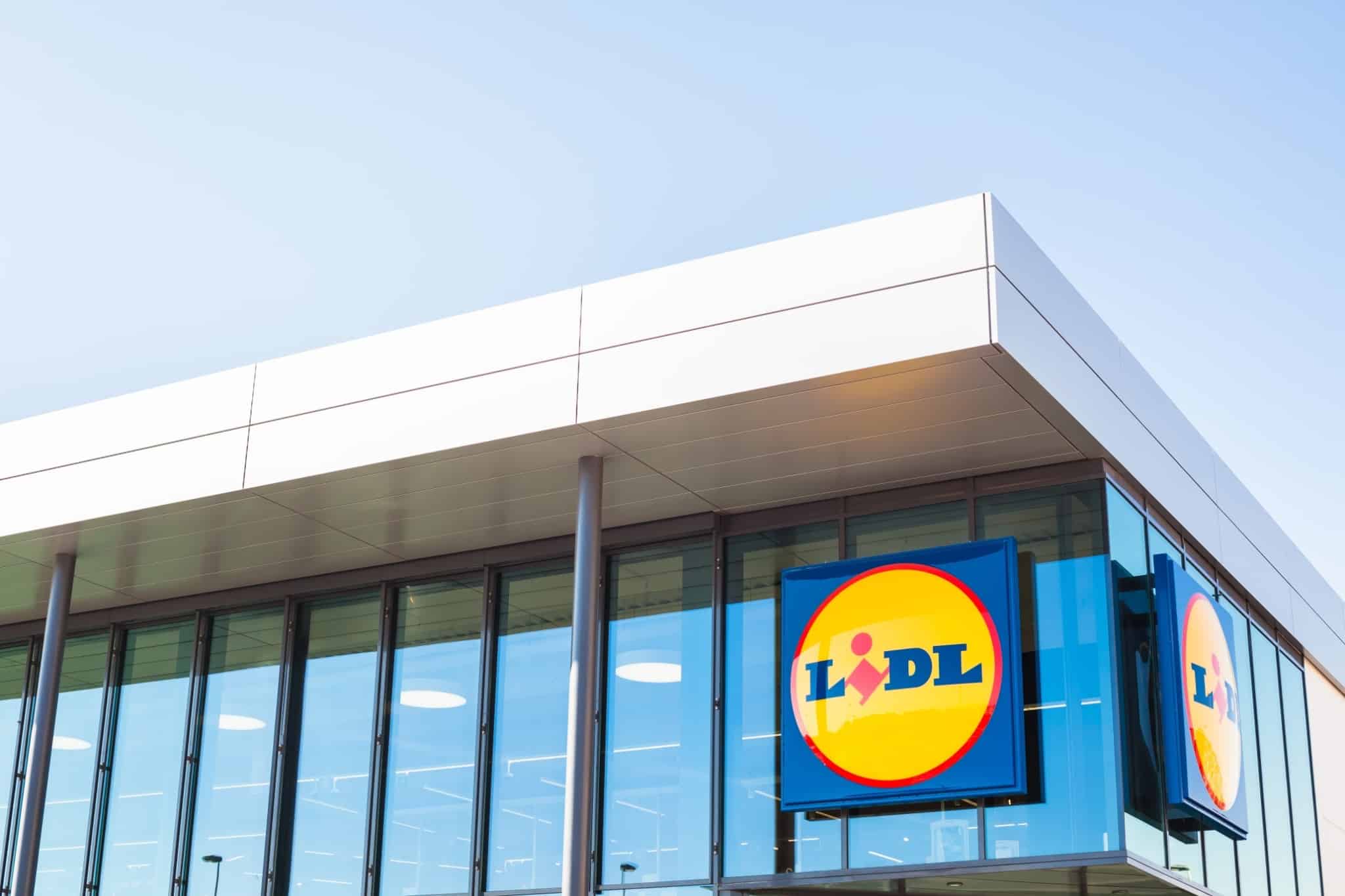 loja lidl com logo