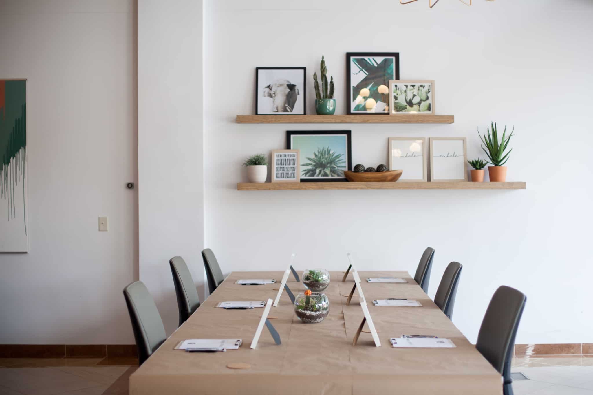 mesa de jantar que vai ser formulada para vender