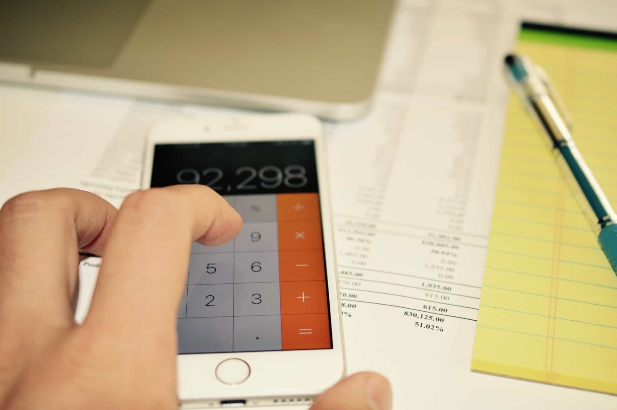 utilização de uma calculadora para saber valor do AIMI numa herança indivisa