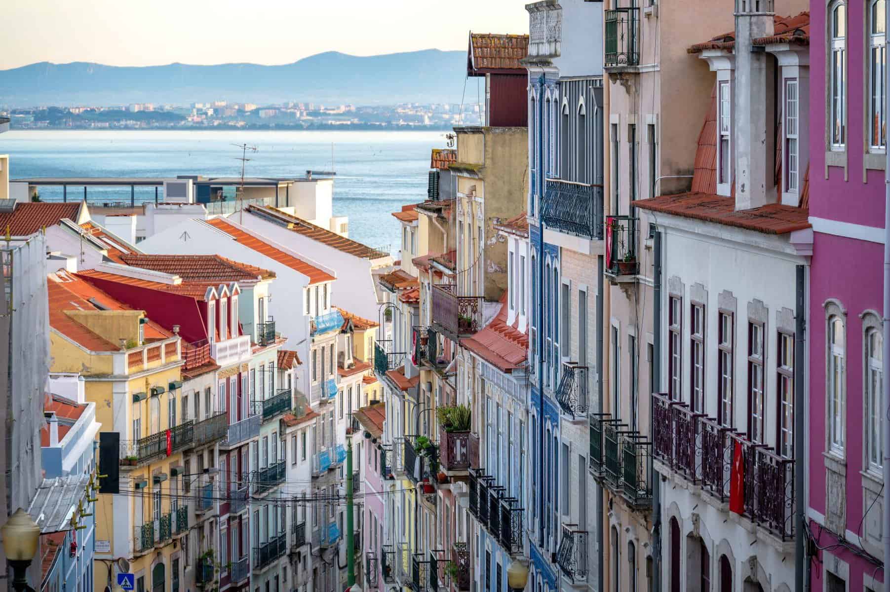 prédios em Lisboa a ilustrar artigo sobre atualização das rendas