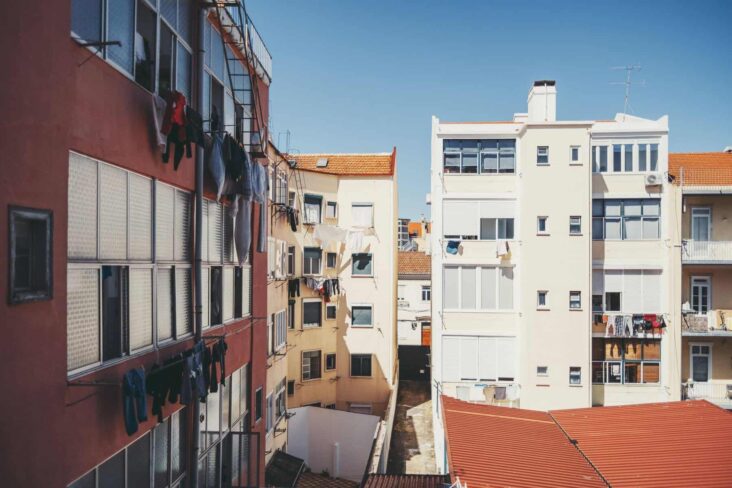 Conjunto de prédios em Portugal